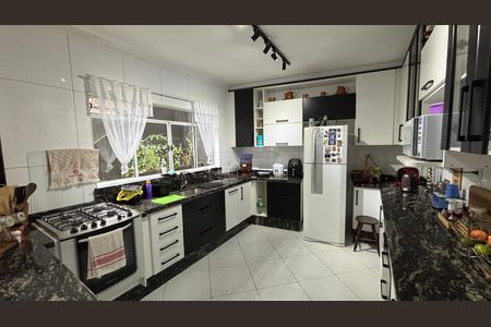 Casa à venda com 202m², 3 quartos e 2 vagasSala de Jantar - Cozinha