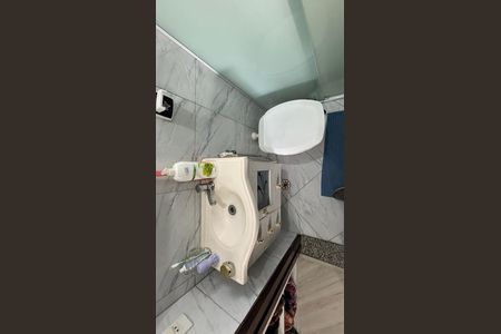 Casa à venda com 202m², 3 quartos e 2 vagasSuiteBanheiro da Suíte
