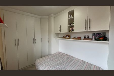 Casa à venda com 202m², 3 quartos e 2 vagasQuarto 2