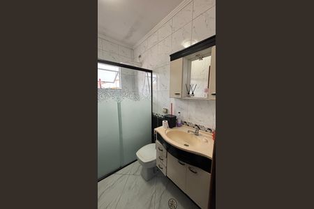 Casa à venda com 202m², 3 quartos e 2 vagasBanheiro