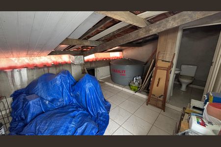 Casa à venda com 202m², 3 quartos e 2 vagasQuintal