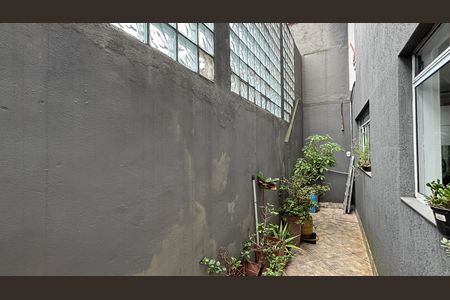 Casa à venda com 202m², 3 quartos e 2 vagasCorredor