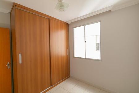 Apartamento à venda com 3 quartos, 68m² em Planalto, Belo Horizonte