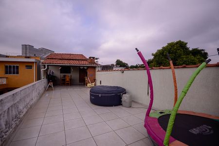 Casa para alugar com 385m², 4 quartos e 8 vagas Casa para alugar com 385m², 4 quartos e 8 vagasCasa 1 - Área de Lazer