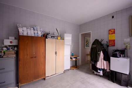 Casa para alugar com 385m², 4 quartos e 8 vagas Casa para alugar com 385m², 4 quartos e 8 vagasCasa 2 - Cozinha