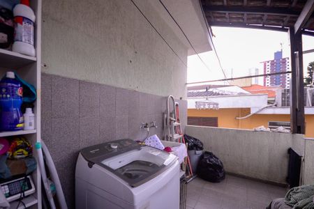 Casa para alugar com 385m², 4 quartos e 8 vagas Casa para alugar com 385m², 4 quartos e 8 vagasCasa 1 - Área de Serviço