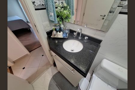 Apartamento à venda com 89m², 3 quartos e 2 vagasBanheiro