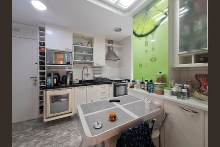 Apartamento à venda com 89m², 3 quartos e 2 vagasCozinha