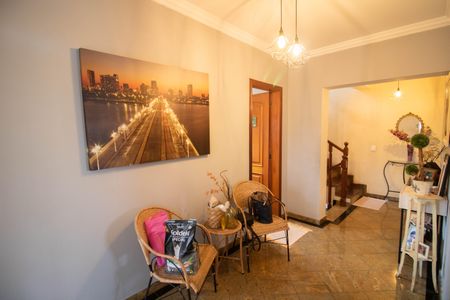 Casa à venda com 350m², 5 quartos e 5 vagasHALL DE ENTRADA