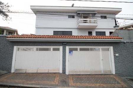 Casa à venda com 350m², 5 quartos e 5 vagasFACHADA