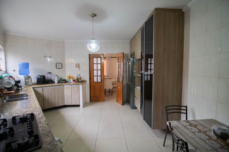 Casa à venda com 350m², 5 quartos e 5 vagasCOZINHA