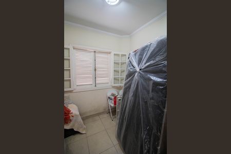 Casa à venda com 350m², 5 quartos e 5 vagasDESPENSA