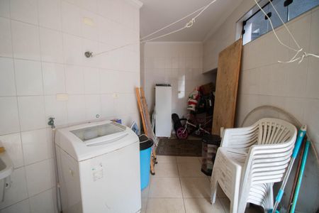 Casa à venda com 350m², 5 quartos e 5 vagasÁREA DE SERVIÇO