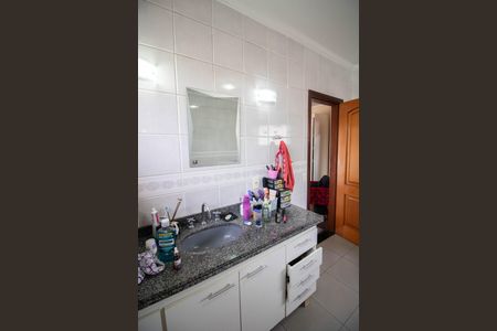 Casa à venda com 350m², 5 quartos e 5 vagasBANHEIRO DA SUÍTE 1