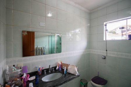 Casa à venda com 350m², 5 quartos e 5 vagasBANHEIRO DA SUÍTE 2