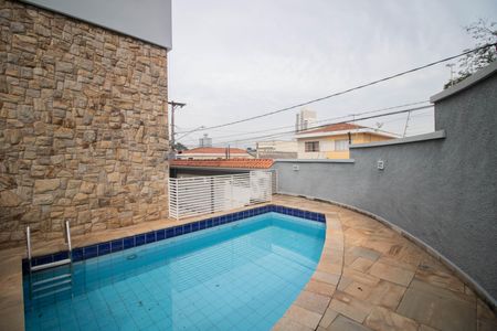 Casa à venda com 350m², 5 quartos e 5 vagasPISCINA
