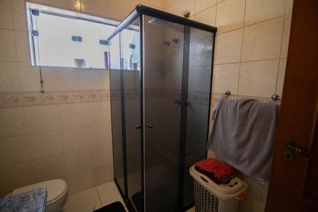 Casa à venda com 350m², 5 quartos e 5 vagasBANHEIRO 
