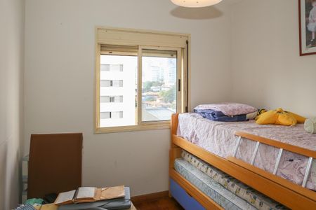 Apartamento à venda com 81m², 3 quartos e 2 vagasQuarto 3