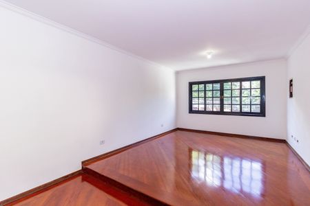 Sala de casa para alugar com 3 quartos, 200m² em Jardim Monjolo, São Paulo