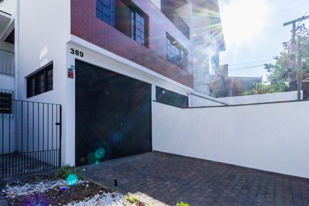 Casa para alugar com 200m², 3 quartos e 4 vagas Casa para alugar com 200m², 3 quartos e 4 vagasQuintal