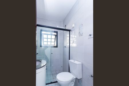 Casa para alugar com 200m², 3 quartos e 4 vagas Casa para alugar com 200m², 3 quartos e 4 vagasBanheiro 1