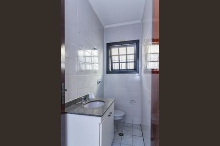 Casa para alugar com 200m², 3 quartos e 4 vagas Casa para alugar com 200m², 3 quartos e 4 vagasBanheiro 2