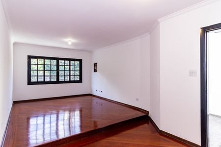 Sala de casa para alugar com 3 quartos, 200m² em Jardim Monjolo, São Paulo