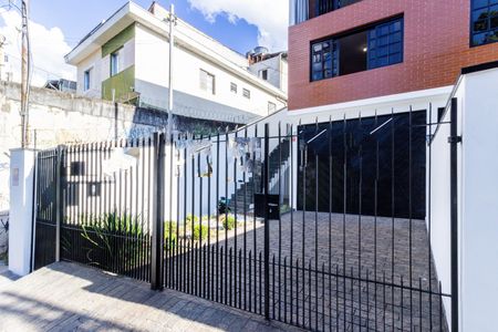 Casa para alugar com 200m², 3 quartos e 4 vagas Casa para alugar com 200m², 3 quartos e 4 vagasFachada