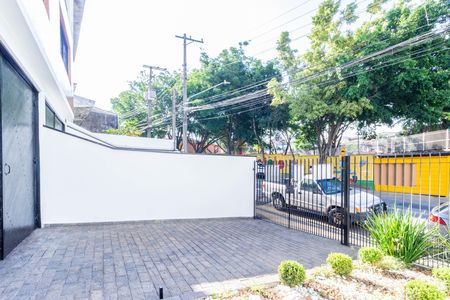 Casa para alugar com 200m², 3 quartos e 4 vagas Casa para alugar com 200m², 3 quartos e 4 vagasQuintal