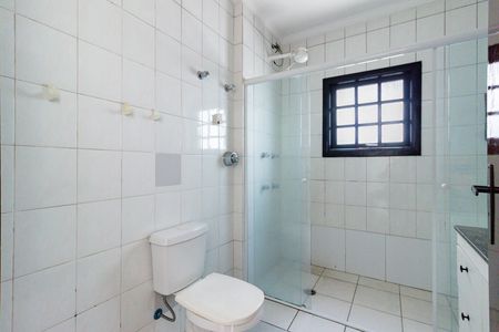 Casa para alugar com 200m², 3 quartos e 4 vagas Casa para alugar com 200m², 3 quartos e 4 vagasBanheiro Quarto 1