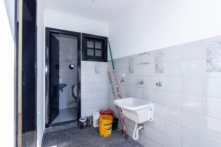 Casa para alugar com 200m², 3 quartos e 4 vagas Casa para alugar com 200m², 3 quartos e 4 vagasLavanderia