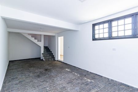 Casa para alugar com 200m², 3 quartos e 4 vagas Casa para alugar com 200m², 3 quartos e 4 vagasGaragem