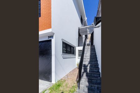 Casa para alugar com 200m², 3 quartos e 4 vagas Casa para alugar com 200m², 3 quartos e 4 vagasEntrada