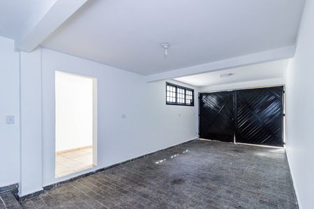 Casa para alugar com 200m², 3 quartos e 4 vagas Casa para alugar com 200m², 3 quartos e 4 vagasGaragem