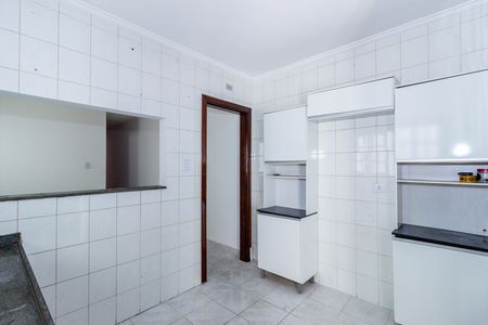Casa para alugar com 200m², 3 quartos e 4 vagas Casa para alugar com 200m², 3 quartos e 4 vagasCozinha