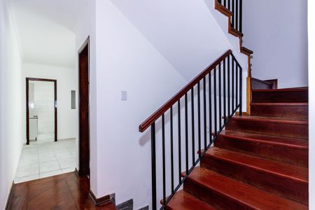 Casa para alugar com 200m², 3 quartos e 4 vagas Casa para alugar com 200m², 3 quartos e 4 vagasCorredor Sala