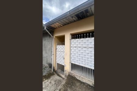 Fachada de casa para alugar com 2 quartos, 60m² em Vila Ramos, São Paulo