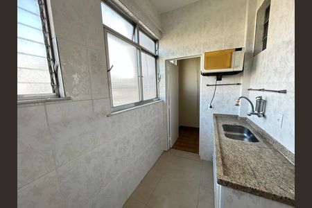 Apartamento à venda com 78m², 2 quartos e 1 vagaCozinha