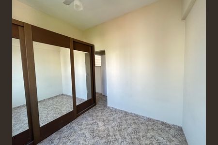 Apartamento à venda com 78m², 2 quartos e 1 vagaQuarto 2