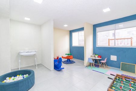 Apartamento para alugar com 33m², 2 quartos e sem vagaÁrea comum - Brinquedoteca