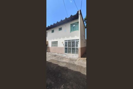 Casa para alugar com 200m², 2 quartos e 1 vagaFachada