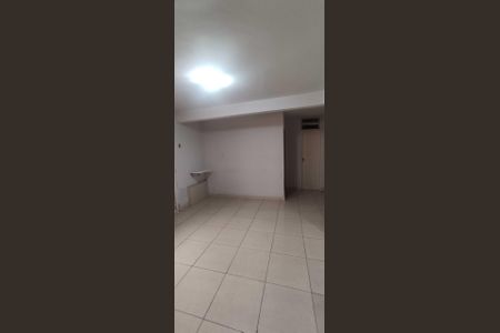 Casa para alugar com 200m², 2 quartos e 1 vagaÁrea de serviço