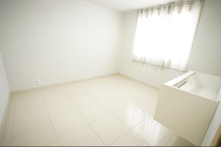 Casa para alugar com 200m², 3 quartos e 1 vagaQuarto