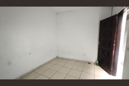 Casa para alugar com 36m², 1 quarto e sem vagaQuarto 1