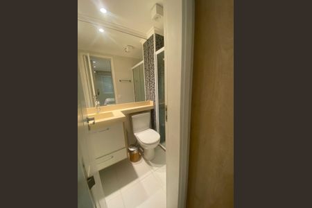 Banheiro de apartamento à venda com 2 quartos, 59m² em Tatuapé, São Paulo