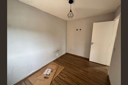 Quarto 1 de apartamento para alugar com 2 quartos, 54m² em Parque Imperial, Ferraz de Vasconcelos