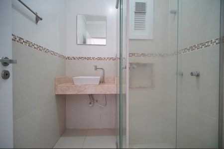 Casa para alugar com 135m², 3 quartos e 4 vagasBanheiro 