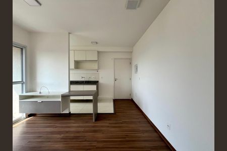 Sala de apartamento para alugar com 1 quarto, 36m² em Cambuí, Campinas
