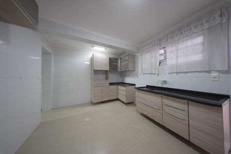 Casa para alugar com 250m², 3 quartos e 3 vagasCozinha