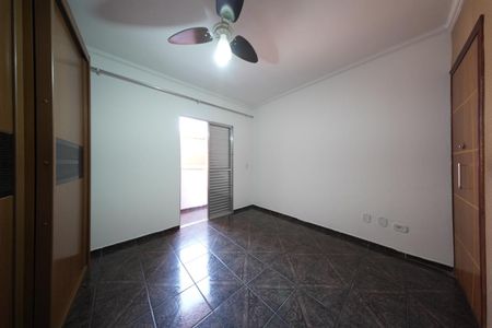 Casa para alugar com 250m², 3 quartos e 3 vagasSuíte